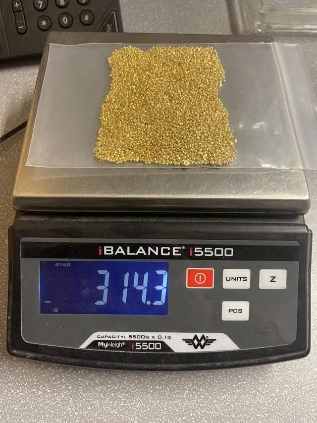 Gold grains weighed at 314.3g